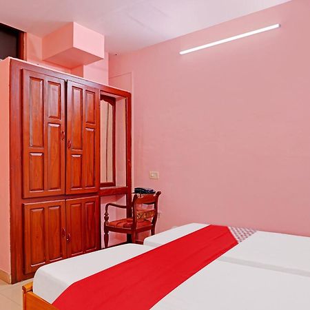 Hotel O Safa Inn Trippapur 外观 照片