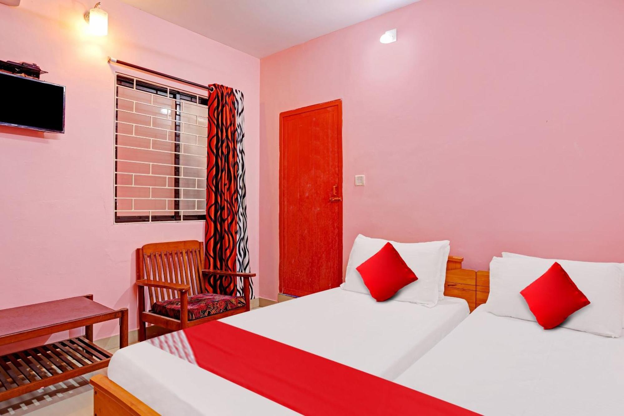 Hotel O Safa Inn Trippapur 外观 照片