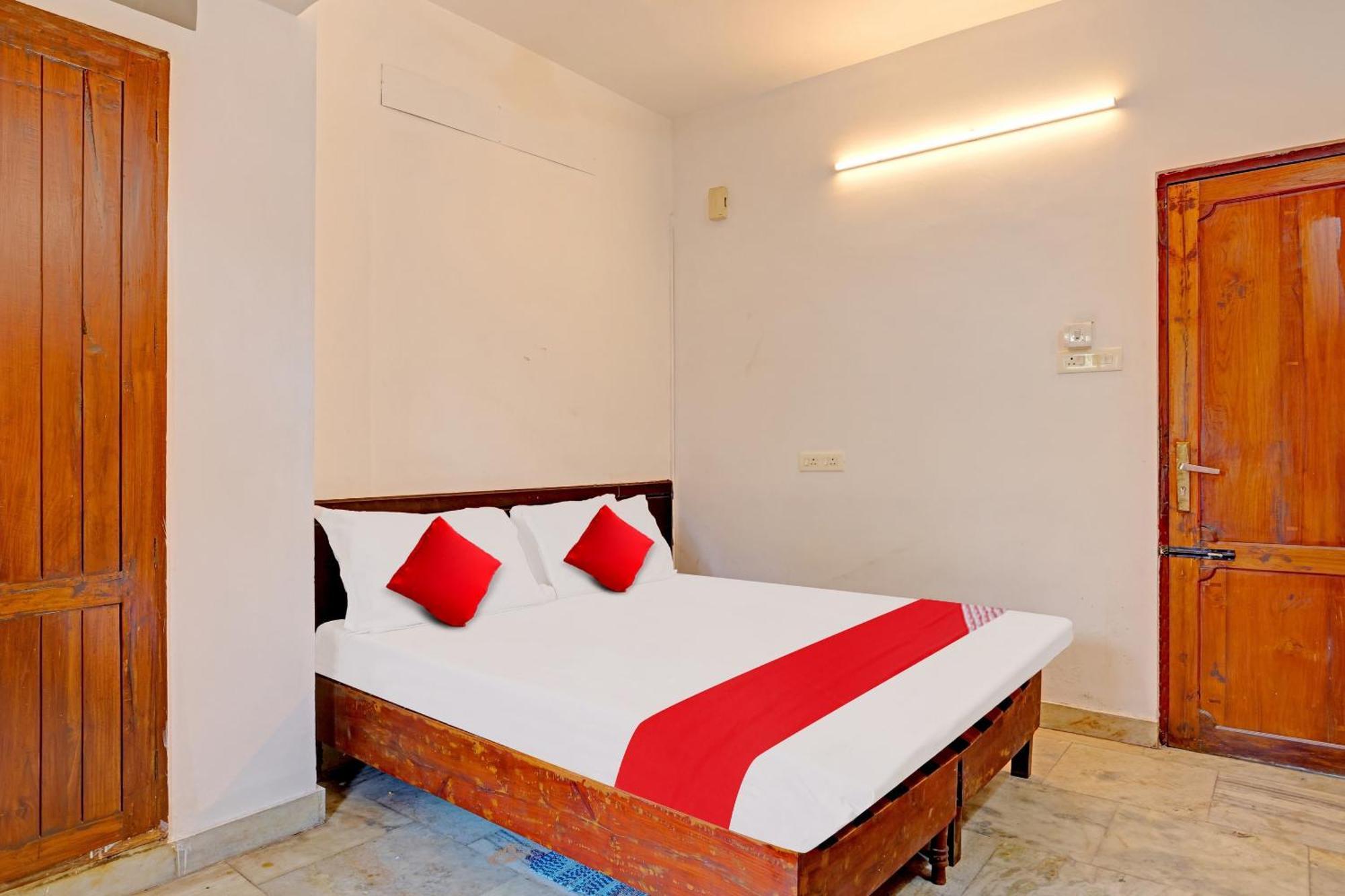 Hotel O Safa Inn Trippapur 外观 照片